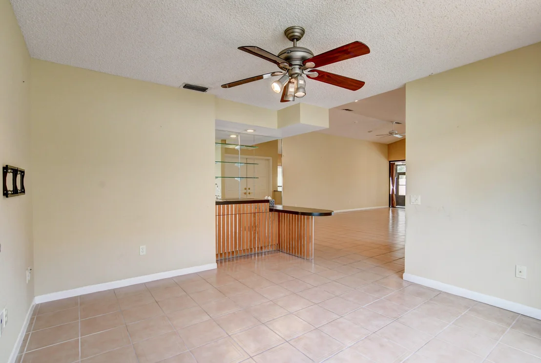 Photo of 11055 Clover Leaf Circle