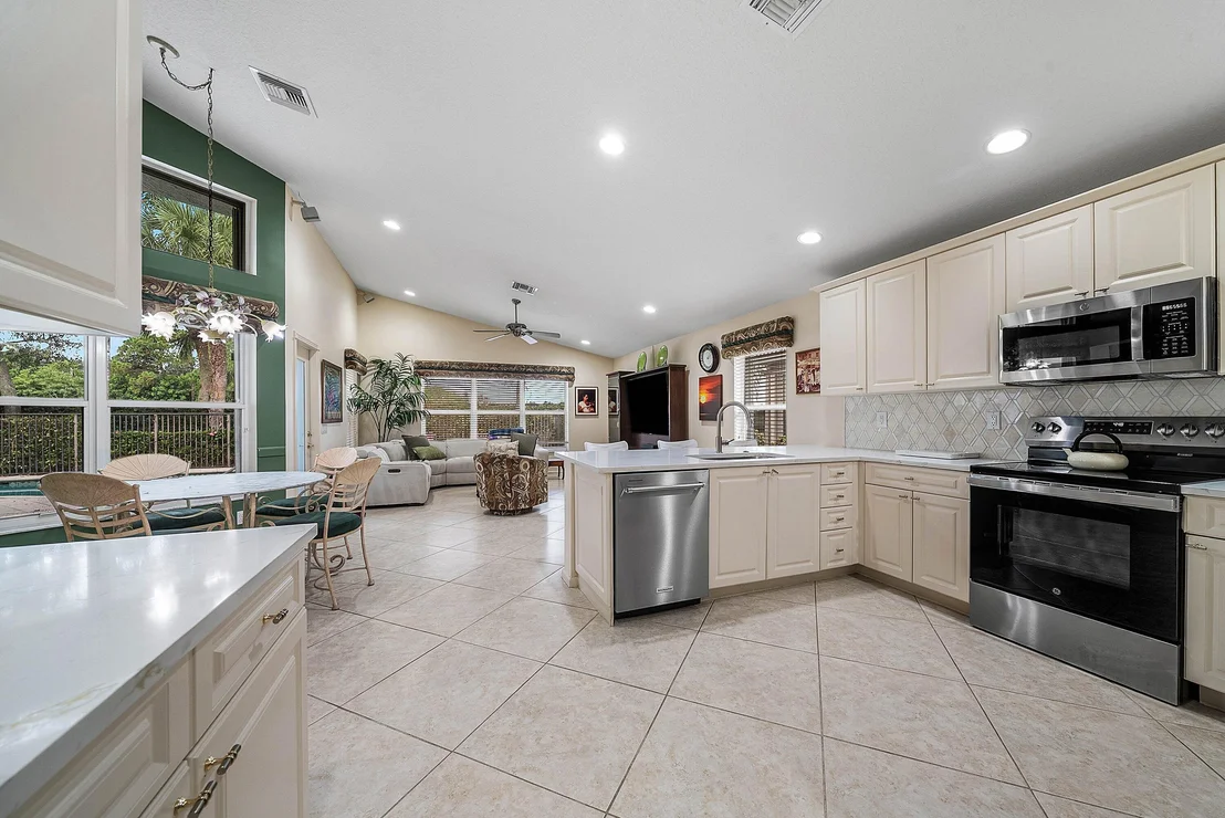Photo of 7078 Francisco Bend Drive