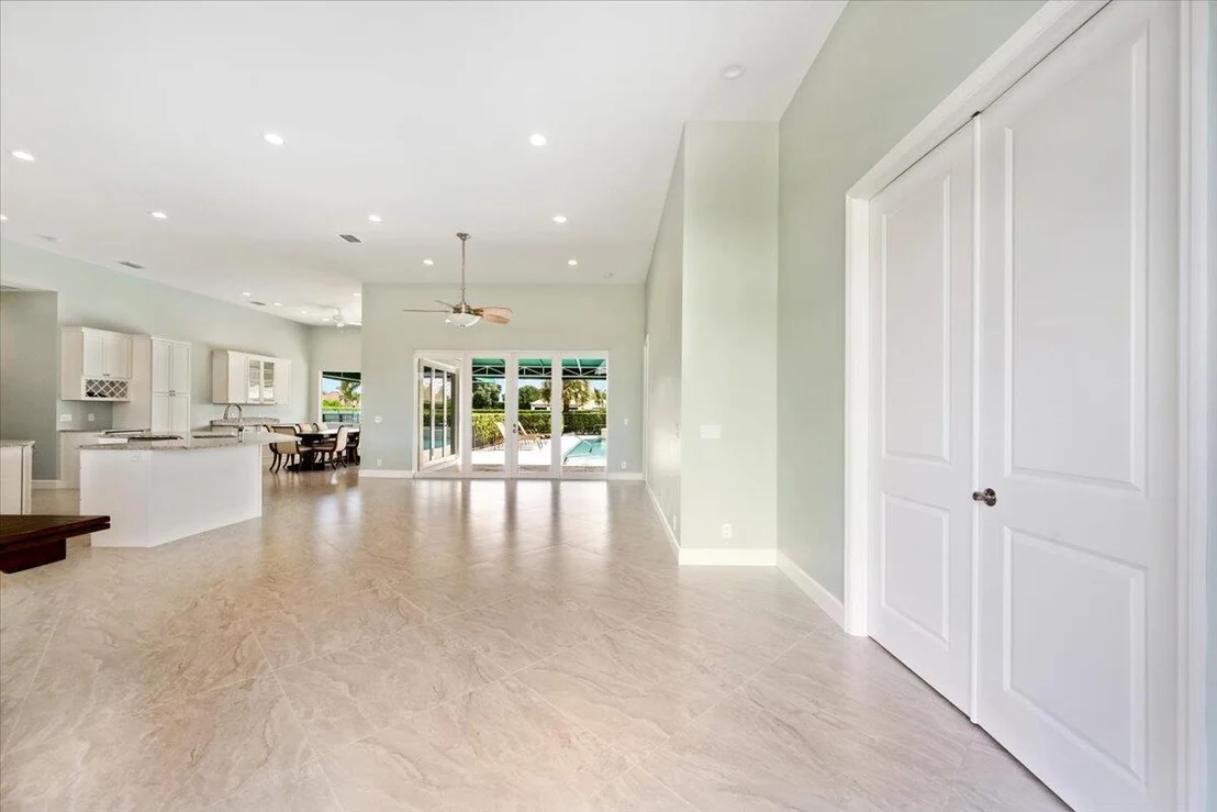 Photo of 14402 Laurel Trail