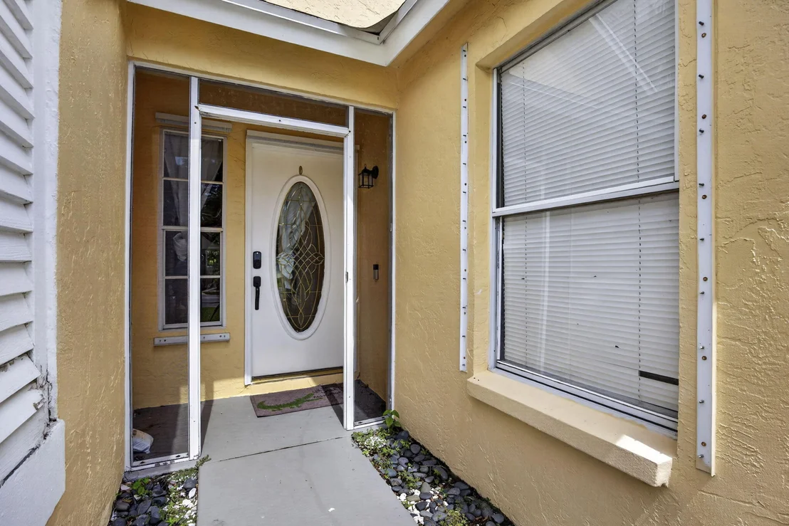 Photo of 120 Paddock Lane