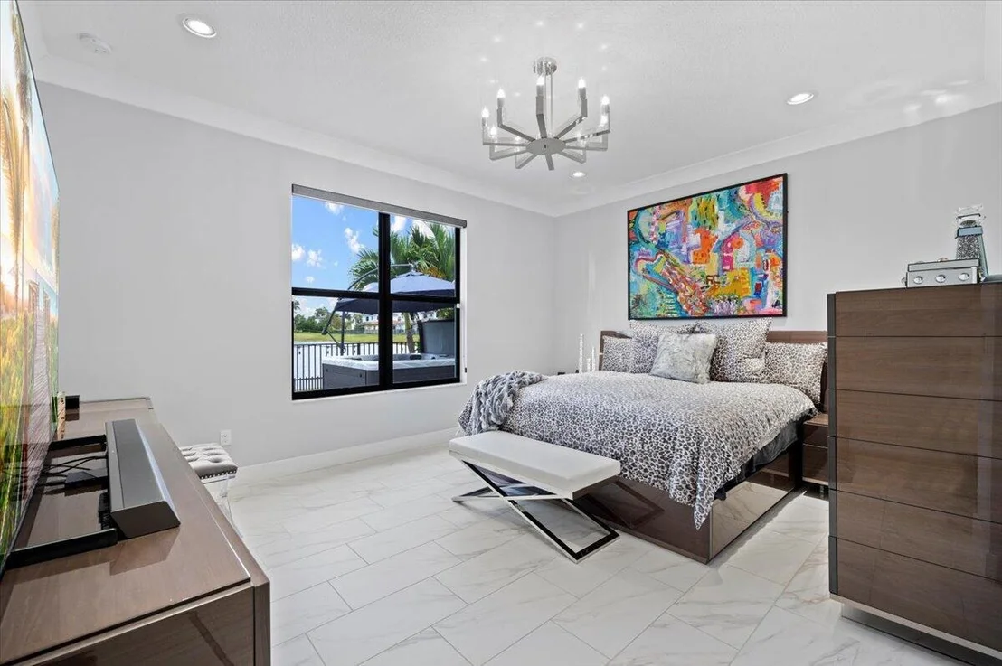Photo of 5442 Starfish Road