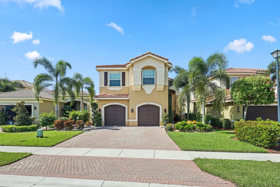 Photo of 8160 CANTABRIA FALLS Drive