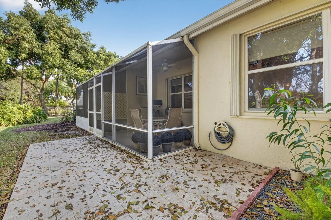 Photo of 6165 Petunia Road