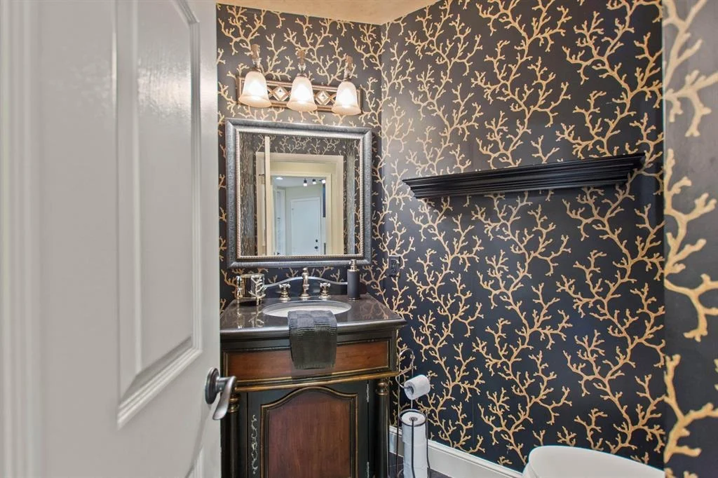 Photo of 4376 Pine Tree Drive