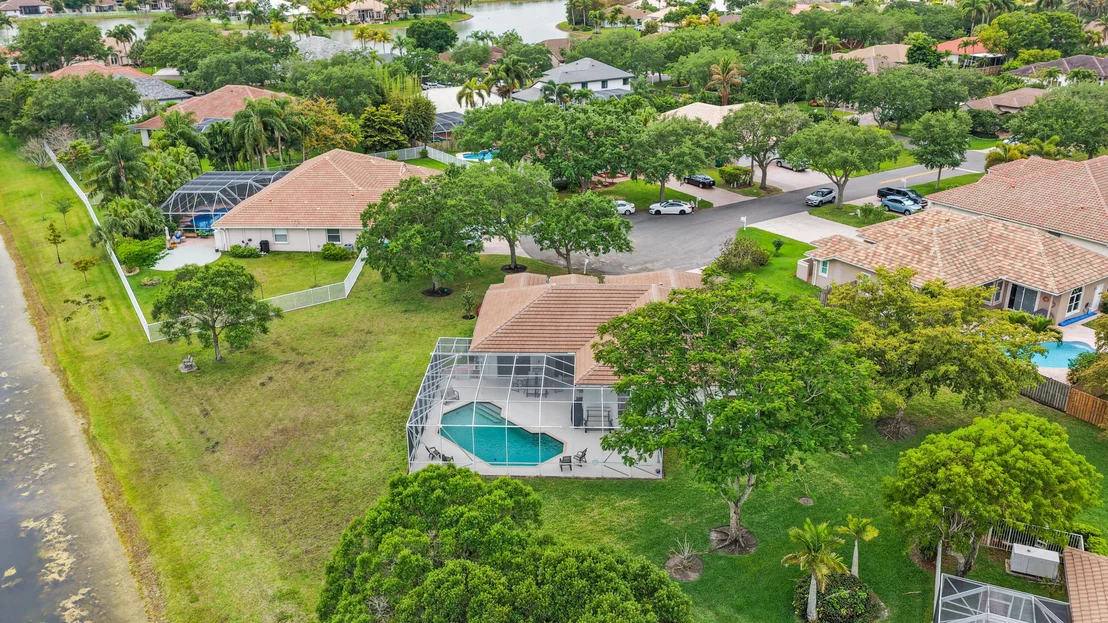 Photo of 16245 Seneca Circle