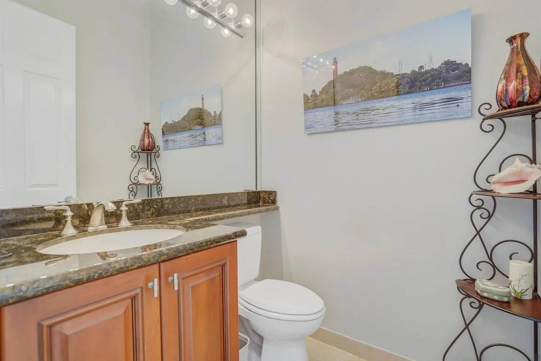 Photo of 6808 Shamrock Trail
