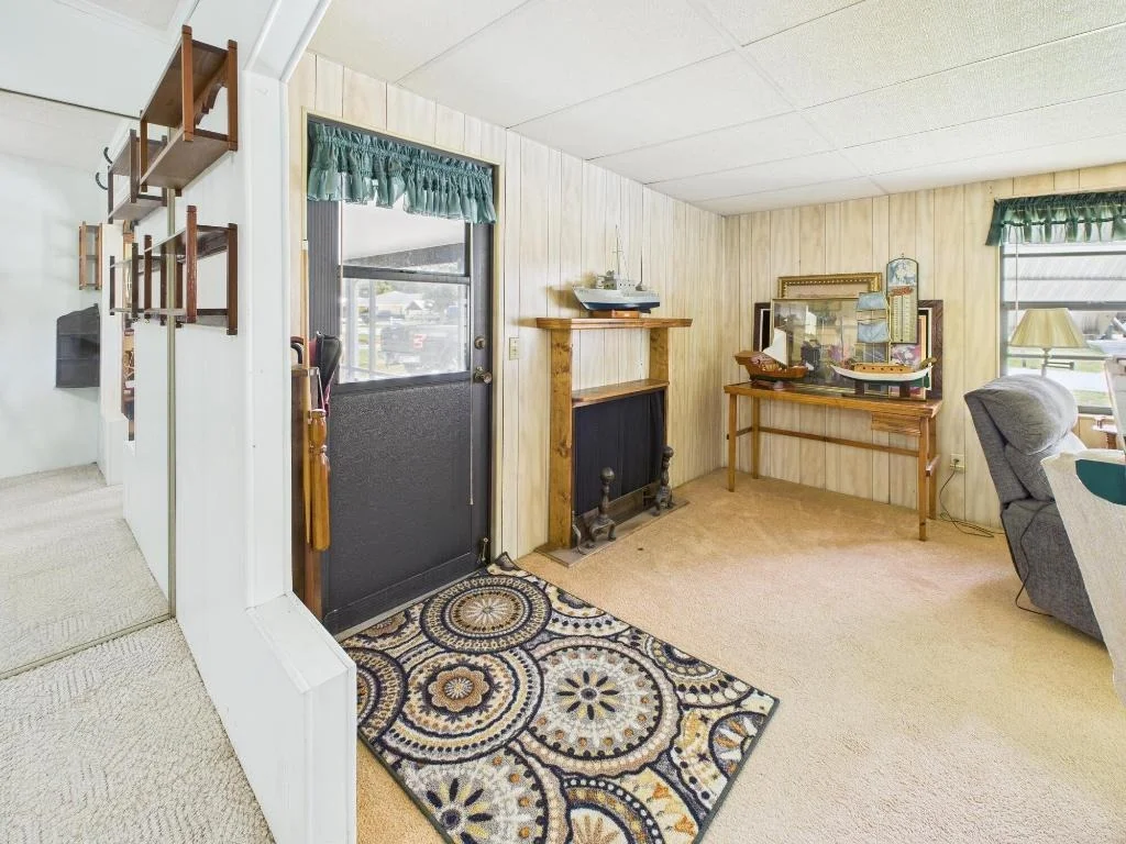 Photo of 2001 SE 27th Street