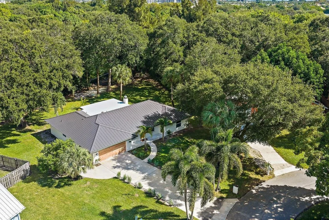 Photo of 11070 Oakway Circle