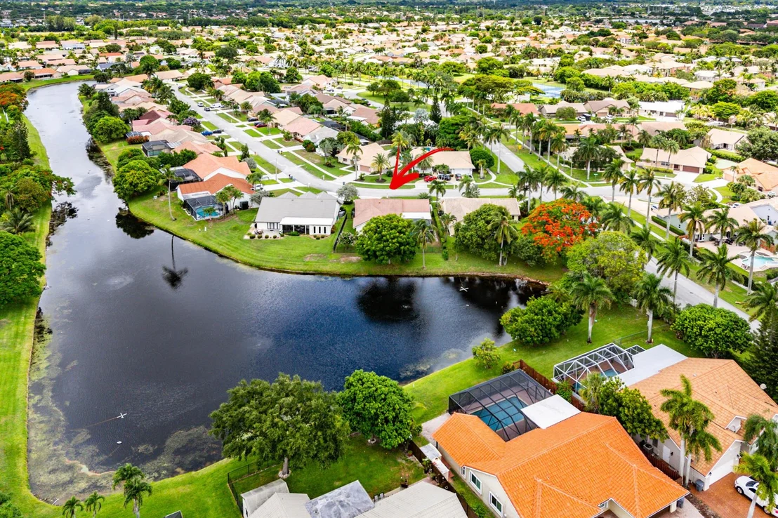 Photo of 9847 Sun Pointe Drive