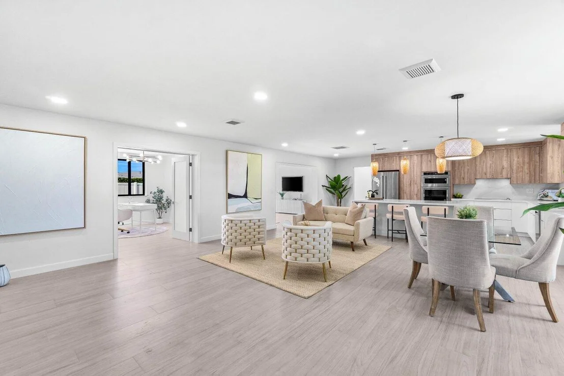 Photo of 812 Chapel Hill Boulevard