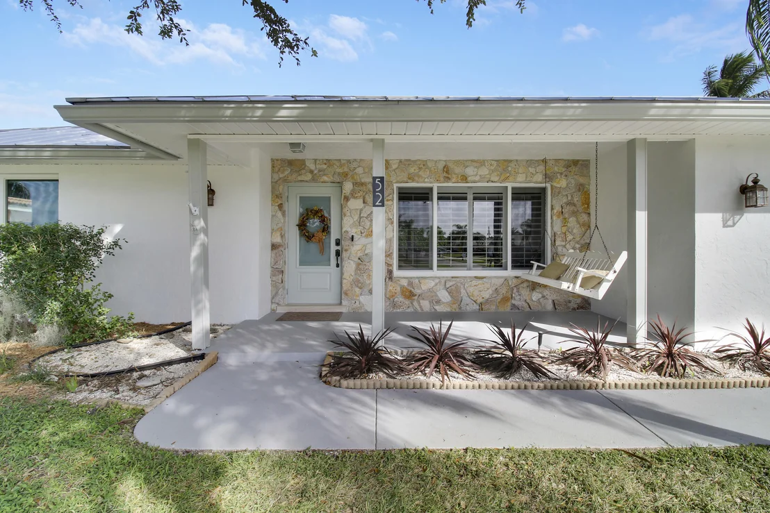 Photo of 52 Pinehill Trail E