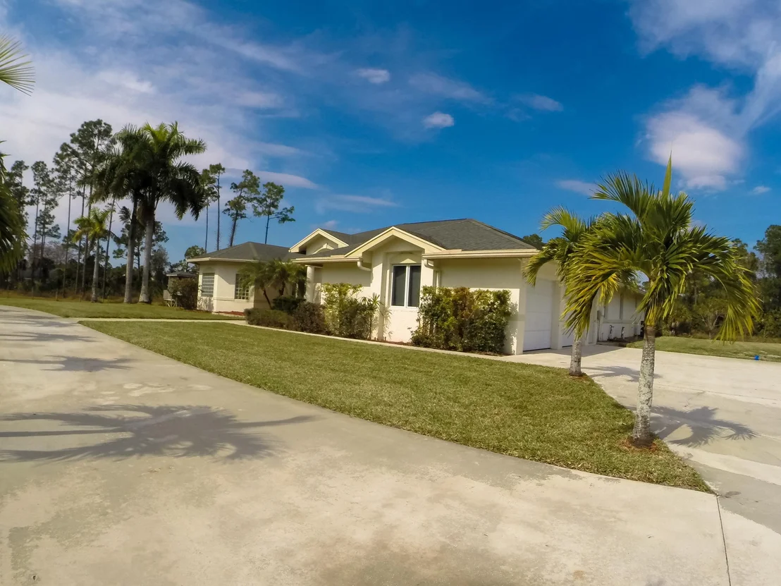 Photo of 15847 86th Road N