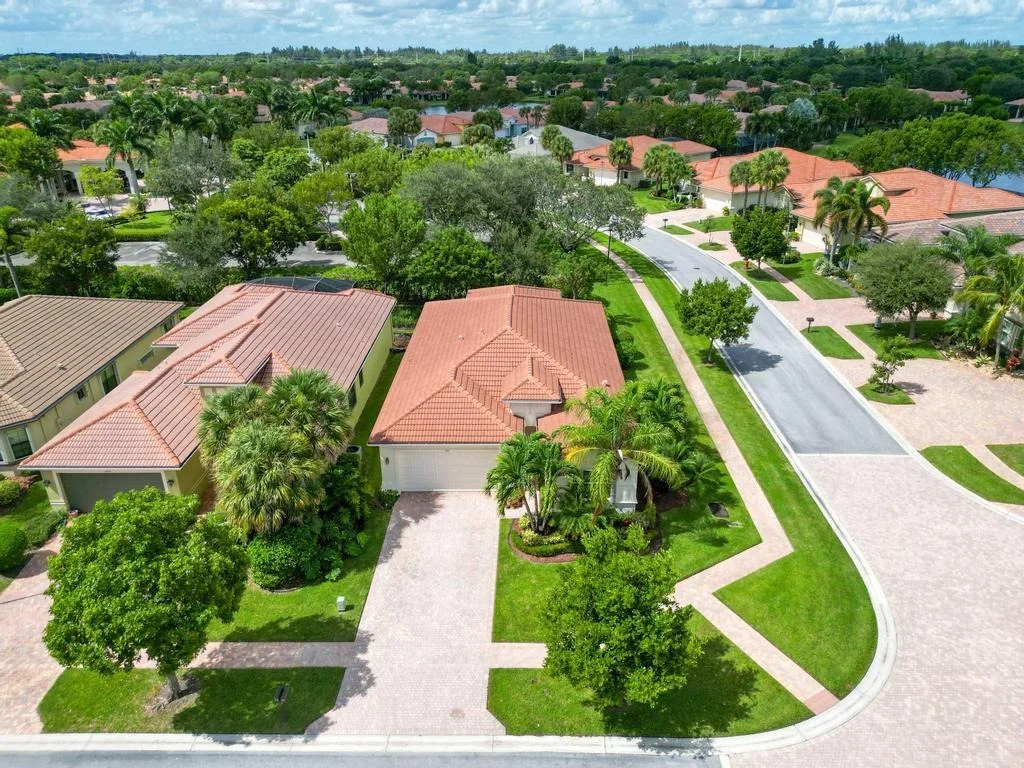 Photo of 14767 Strand Lane