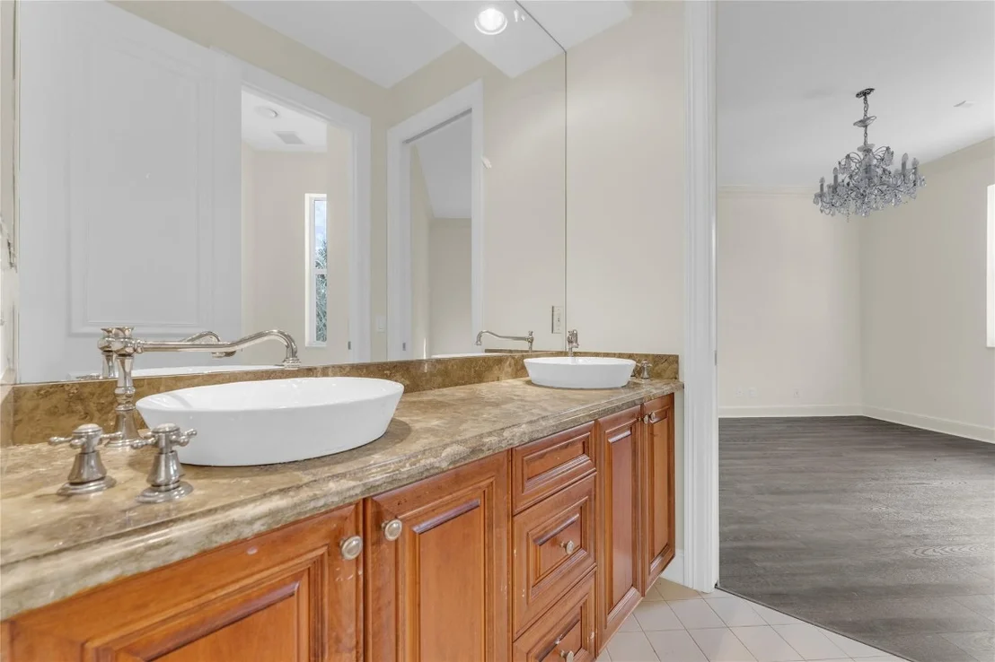 Photo of 16267 Bristol Pointe Drive