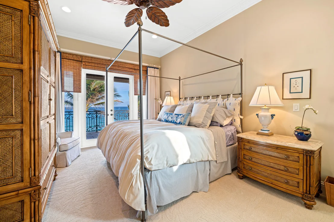Photo of 4117 S Ocean Boulevard