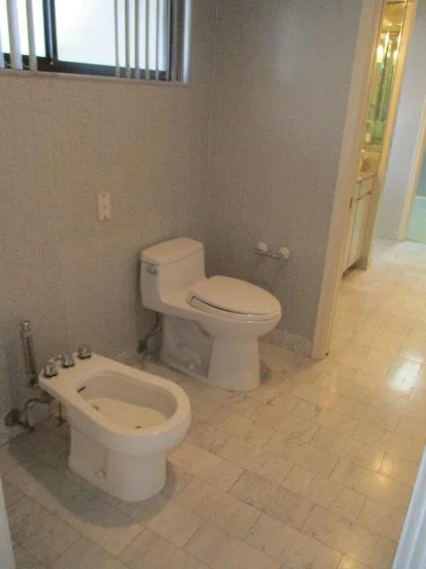 Photo of 3850 Live Oak Boulevard