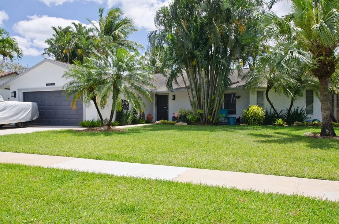 Photo of 11606 Sanderling Drive
