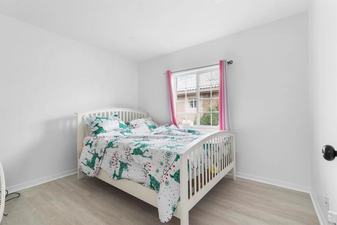 Photo of 2127 Madeira Drive