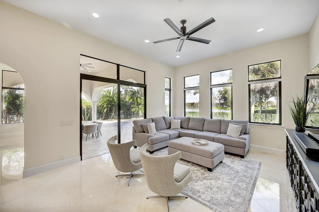 Photo of 6930 Long Leaf Drive