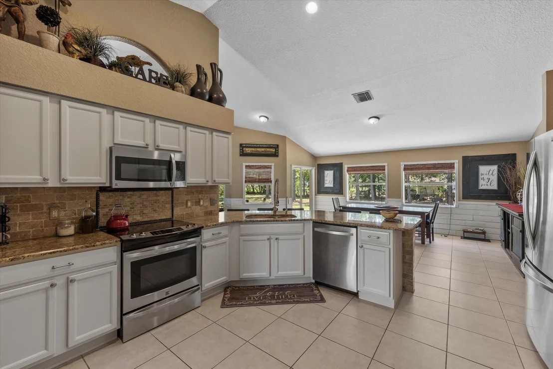 Photo of 14606 85th Road N
