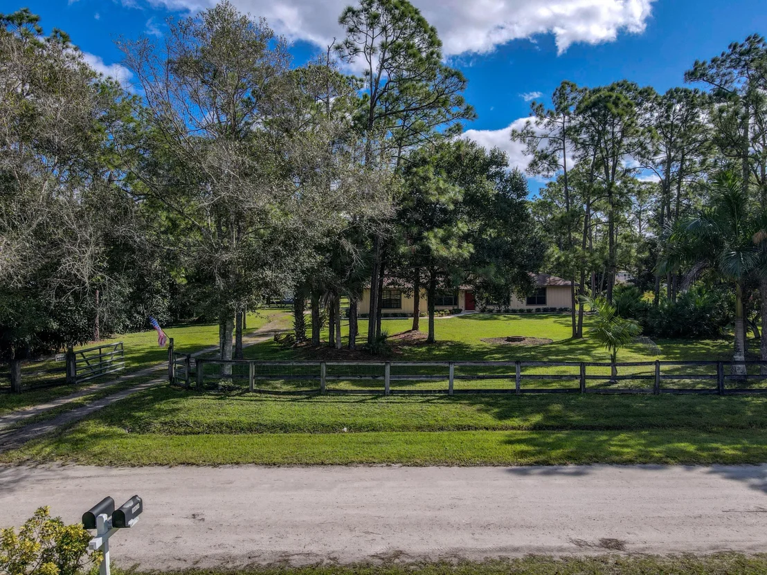 Photo of 16674 122nd Drive N