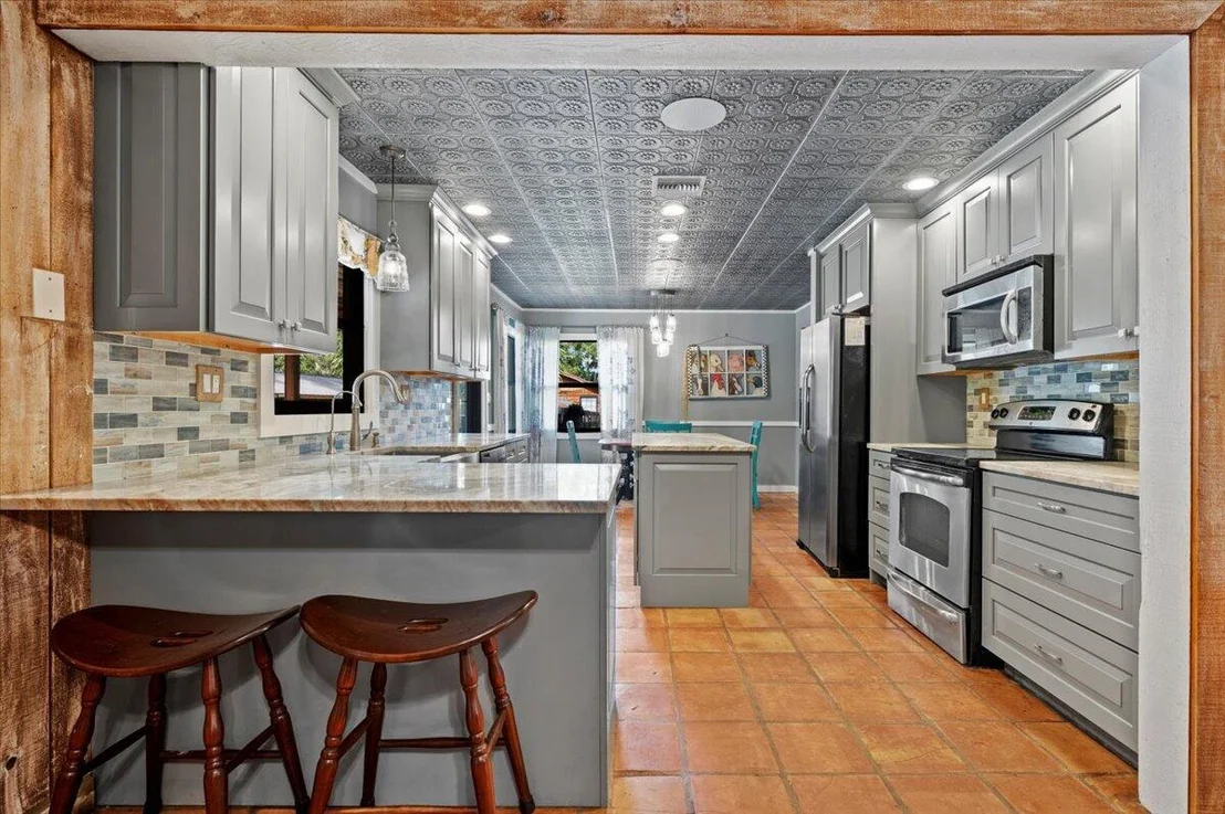Photo of 2371 147th Drive N