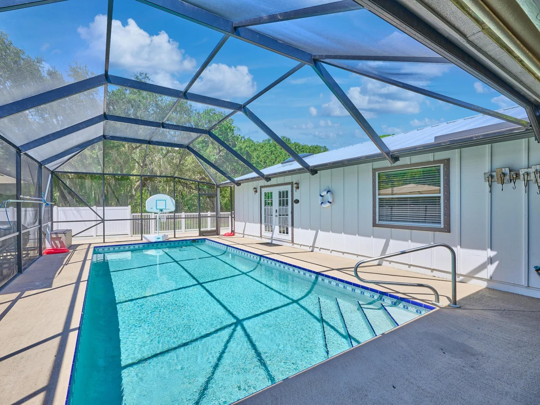 Photo of 708 Weldwood Road