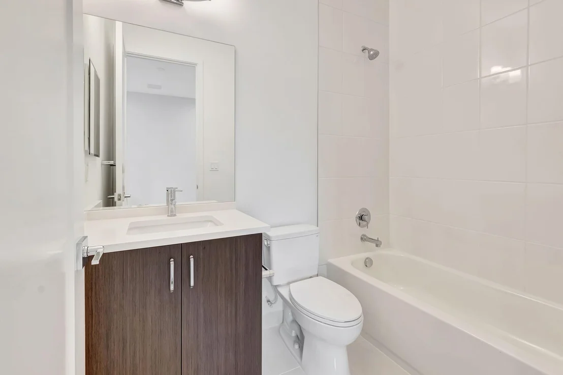 Photo of 9436 Riverside Park Drive
