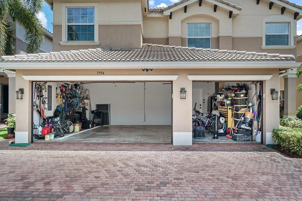Photo of 7994 Emerald Winds Circle