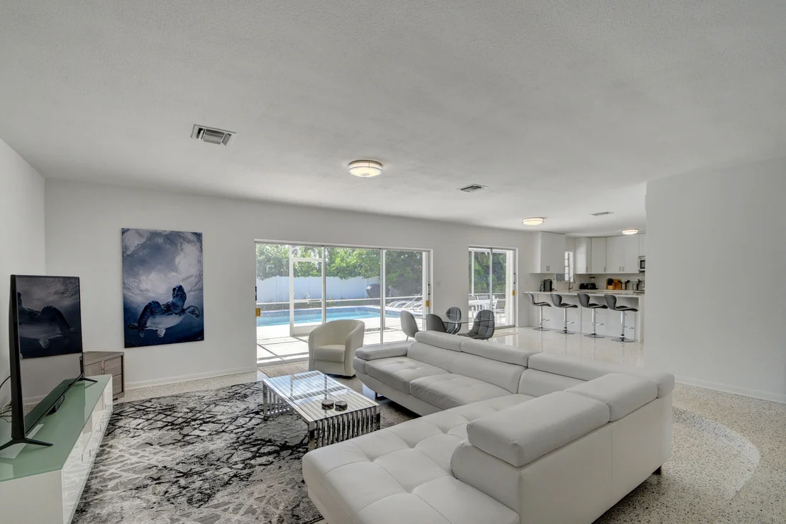 Photo of 1171 BIMINI Lane