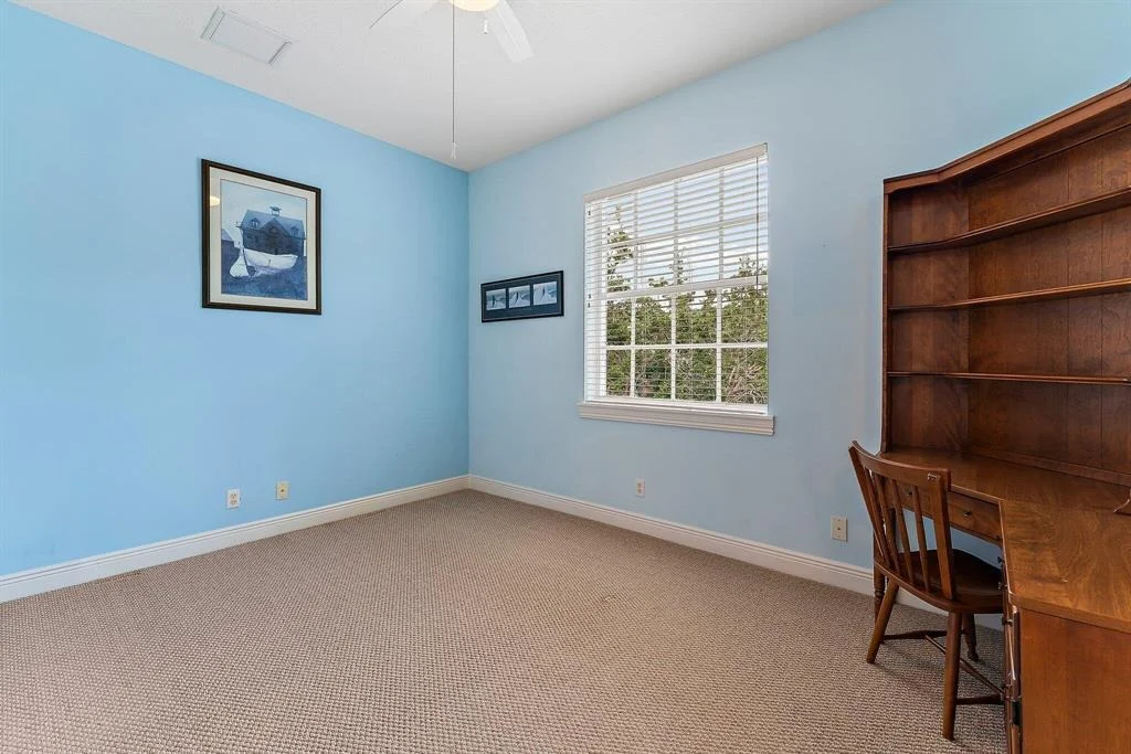 Photo of 231 W Bay Cedar Circle