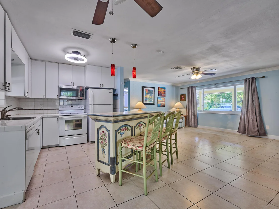 Photo of 191 SE 27TH Avenue