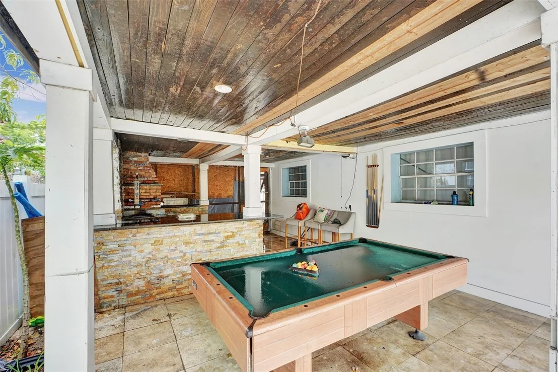 Photo of 2131 NW 4th Street