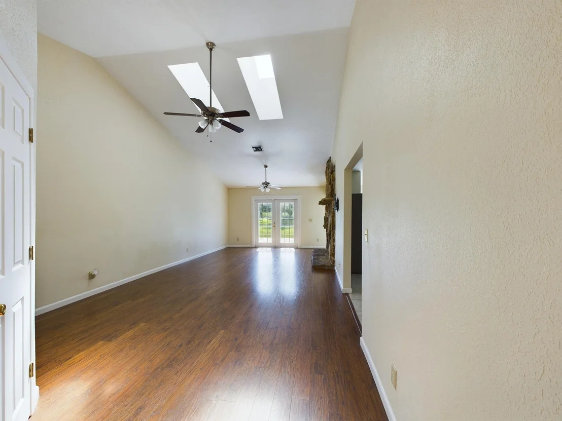 Photo of 4948 SE 44th Street