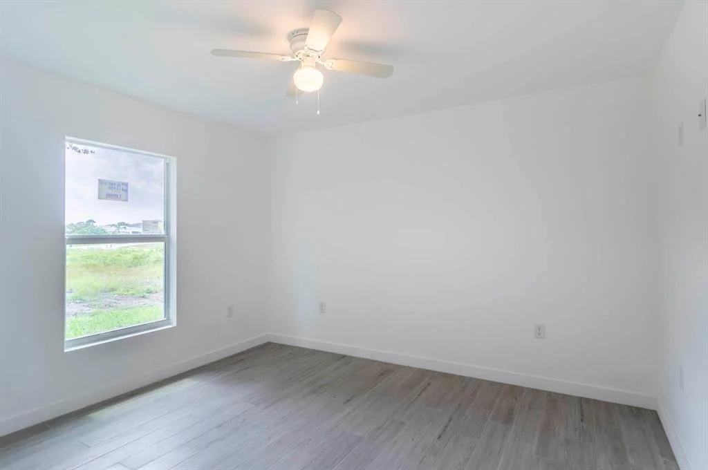 Photo of 810 SE 39th Terrace