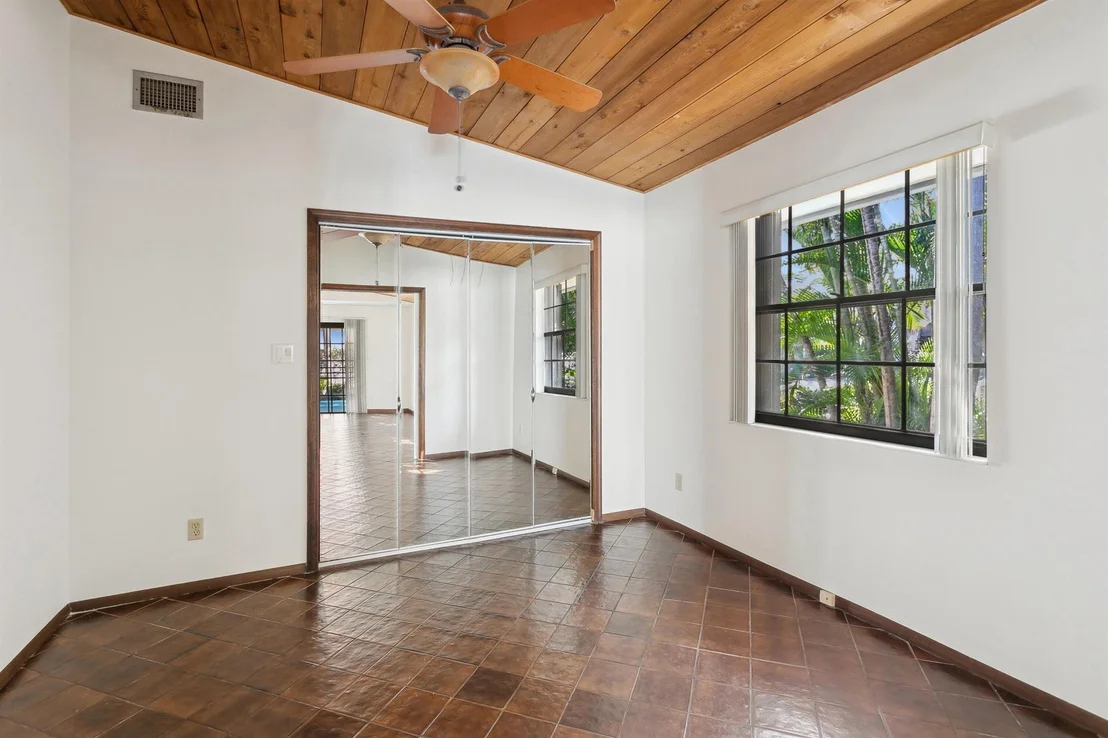Photo of 405 Xanadu Place