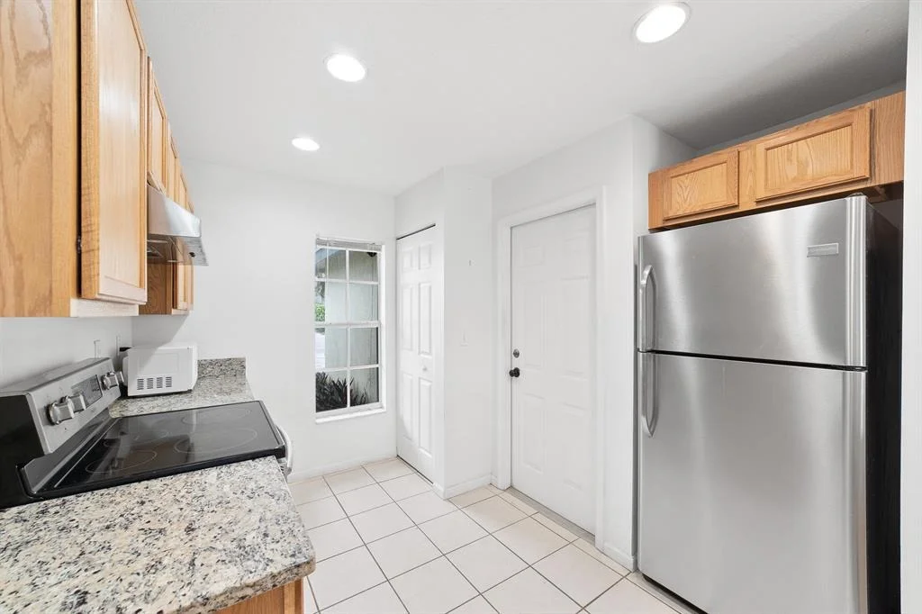 Photo of 6934 Mitchell Street