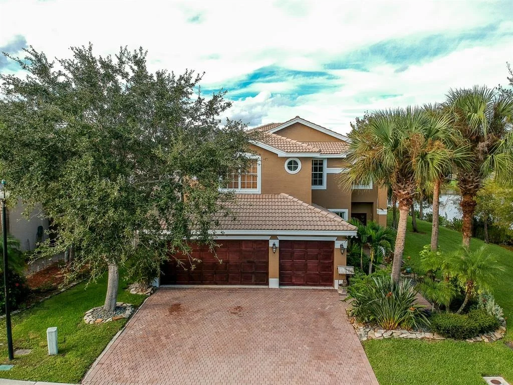 Photo of 5535 Albin Drive