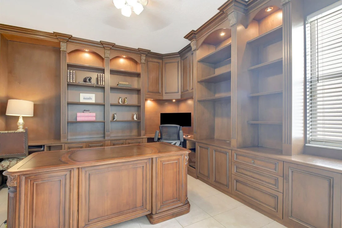 Photo of 6584 Marbletree Lane
