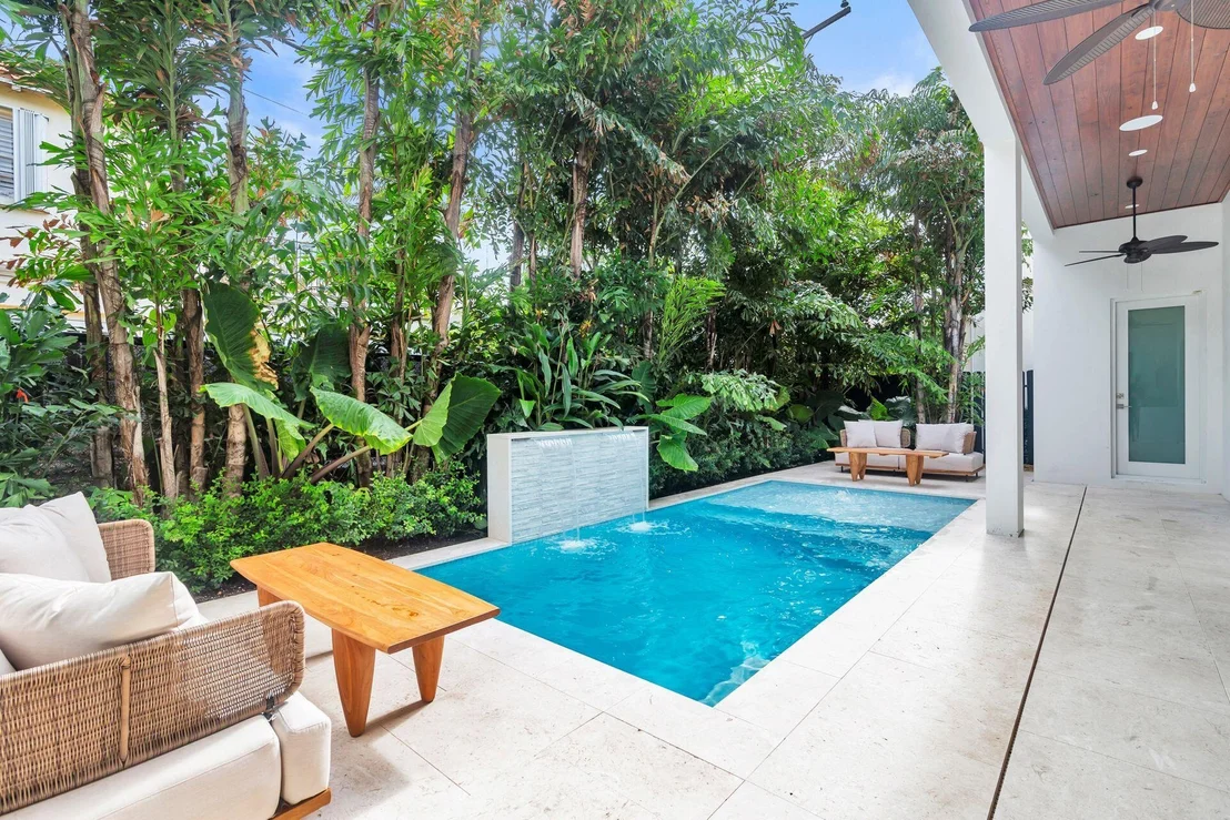 Photo of 369 Avila Road
