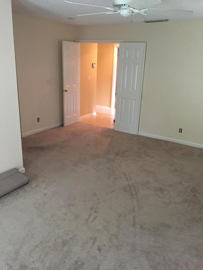 Photo of 13951 Aster Avenue