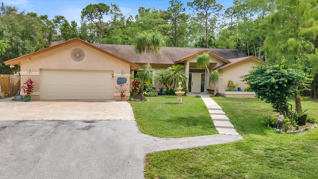Photo of 13288 Compton Road
