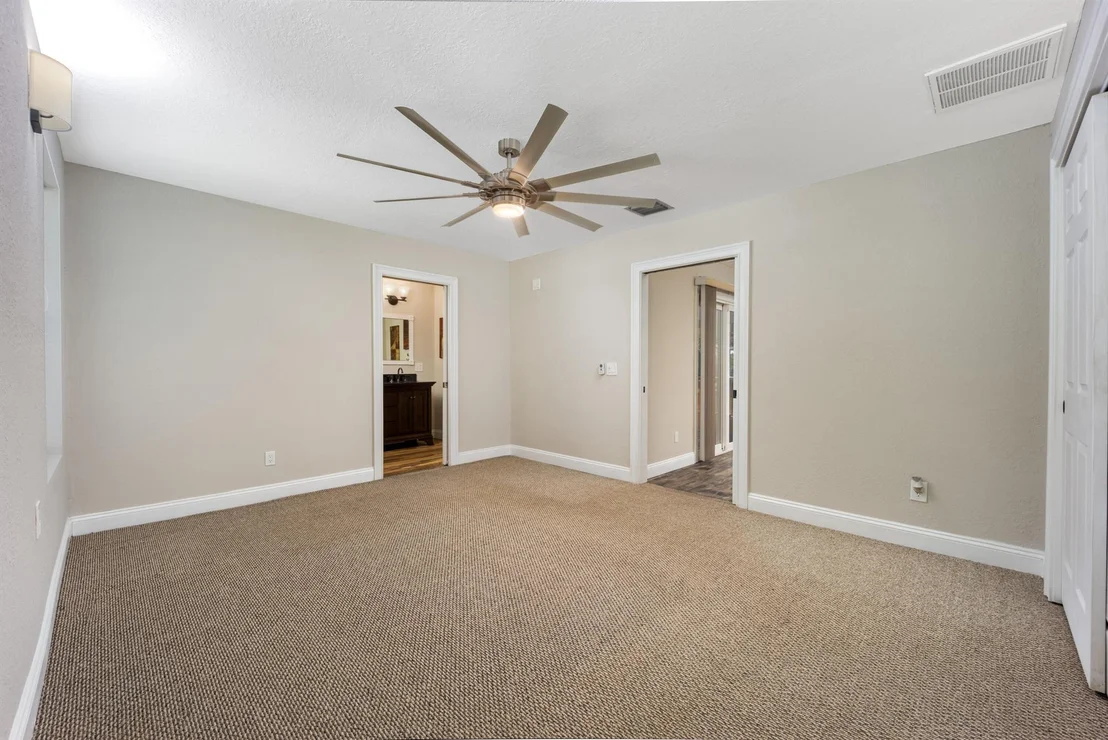 Photo of 4890 SE Pine Ridge Way