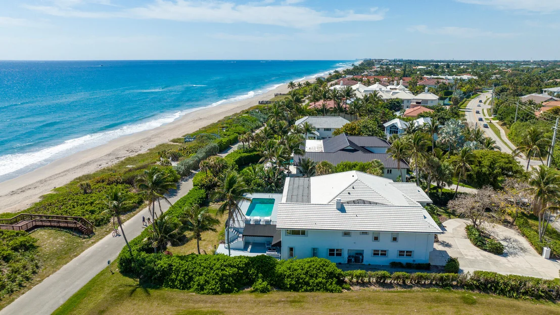 Photo of 5929 N Ocean Boulevard