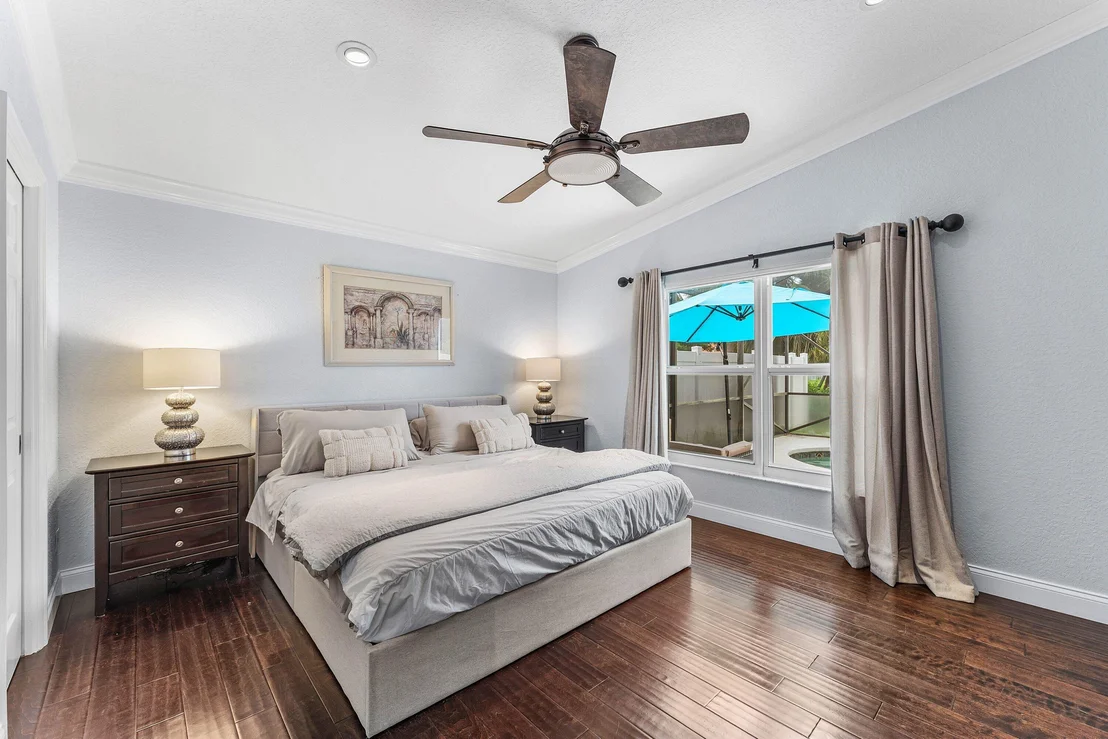 Photo of 7076 Middlebury Drive