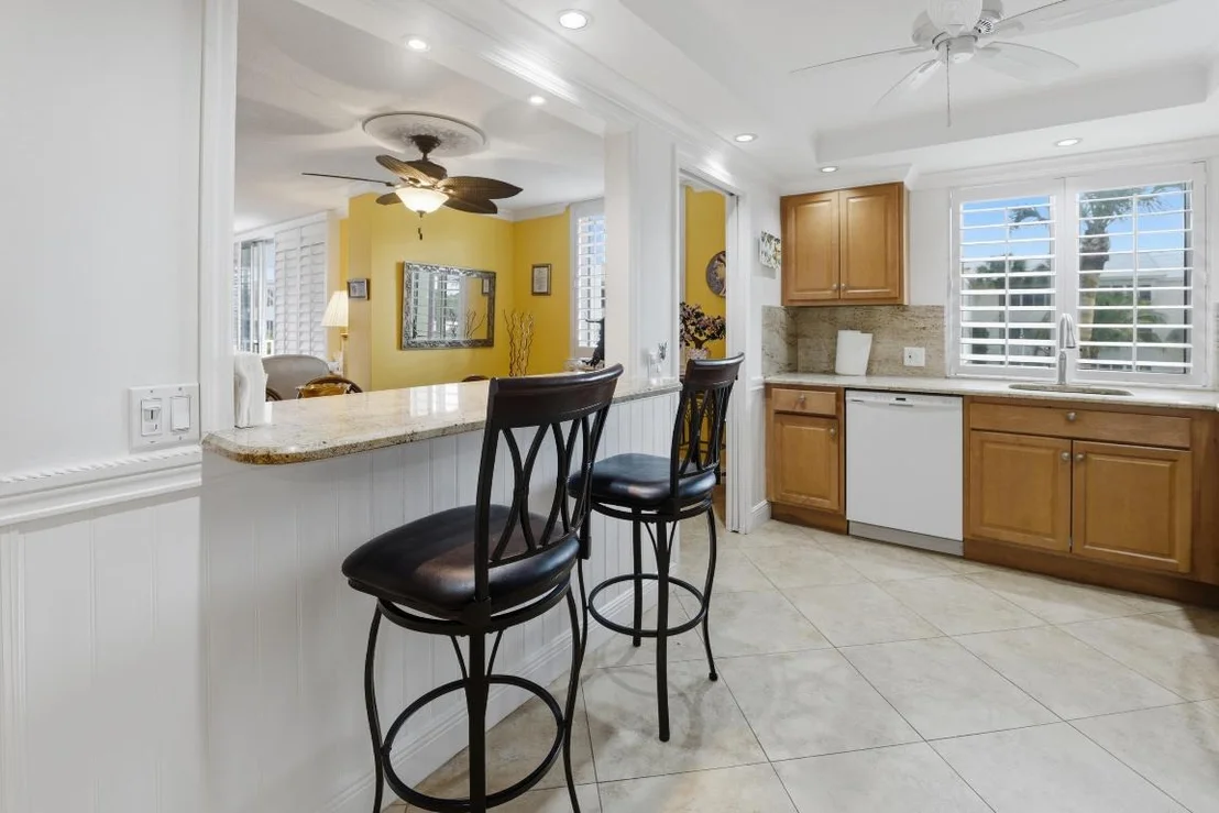 Photo of Unit 201 at 375 Beach Road