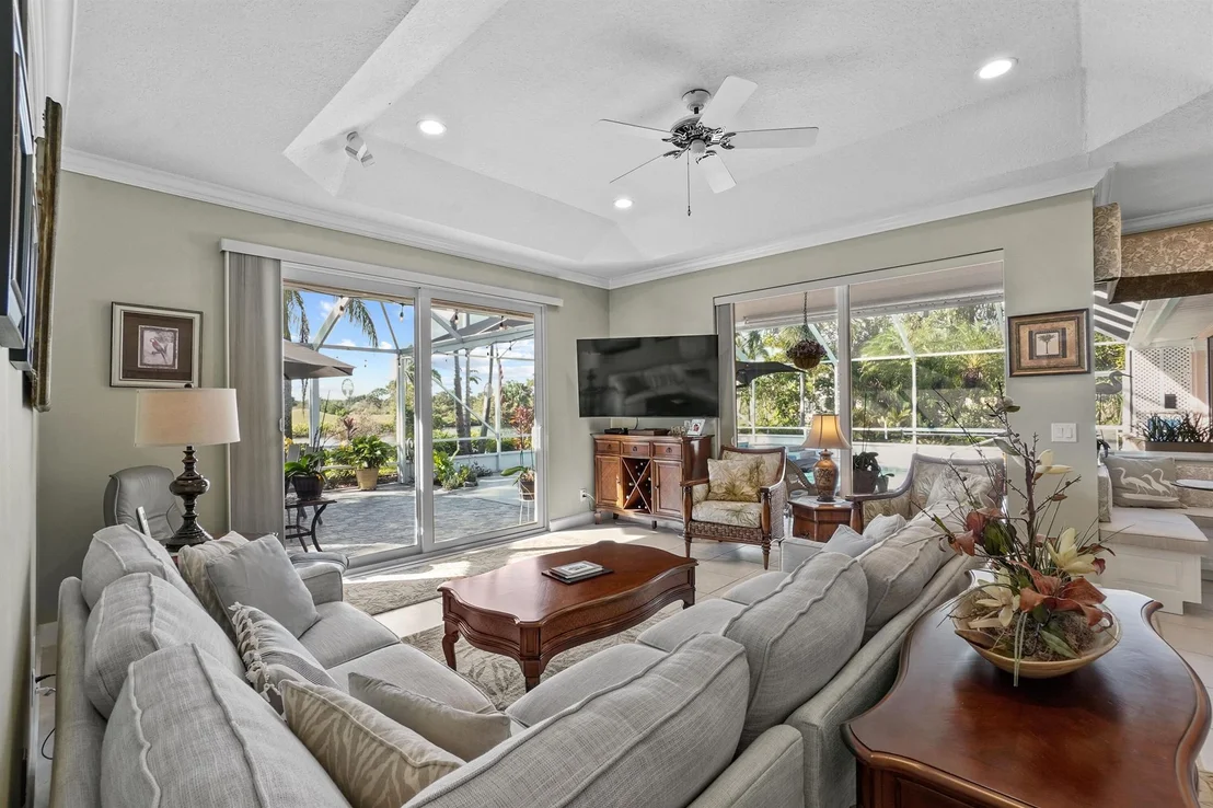Photo of 8137 SE Double Tree Drive