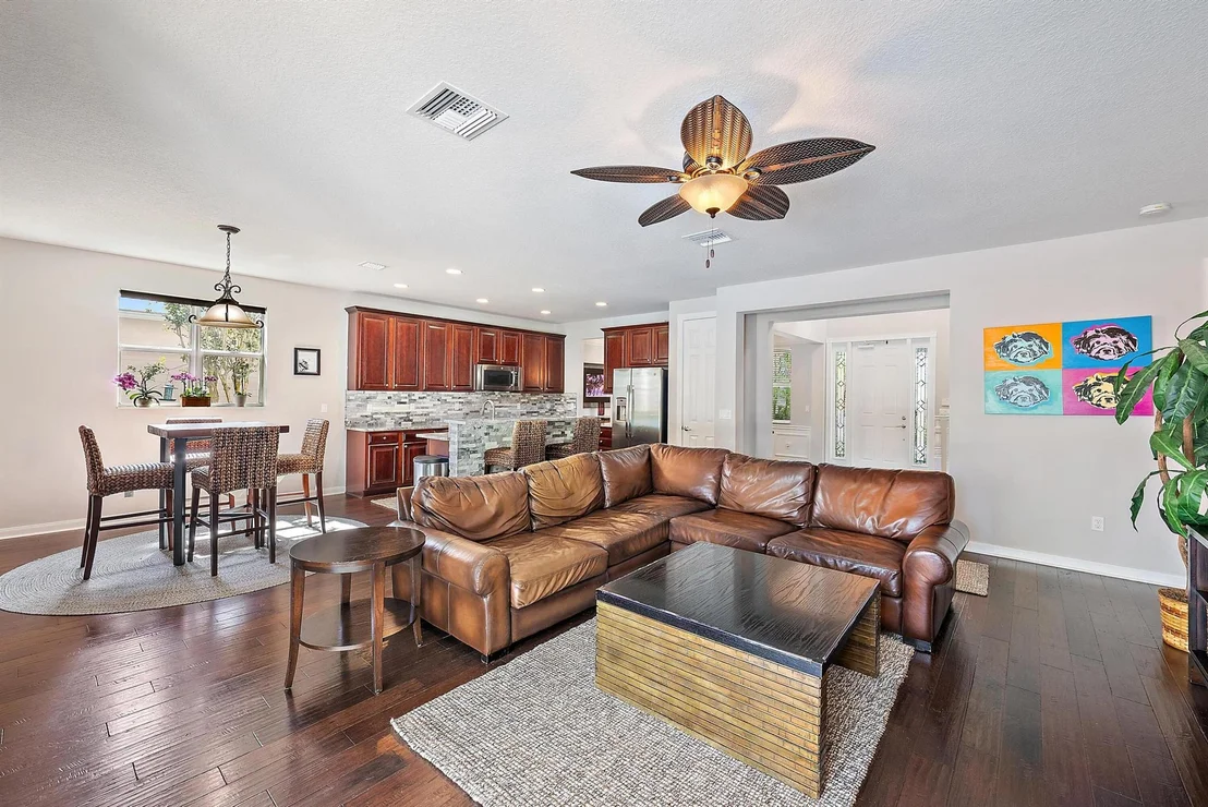 Photo of 1041 Duval Street