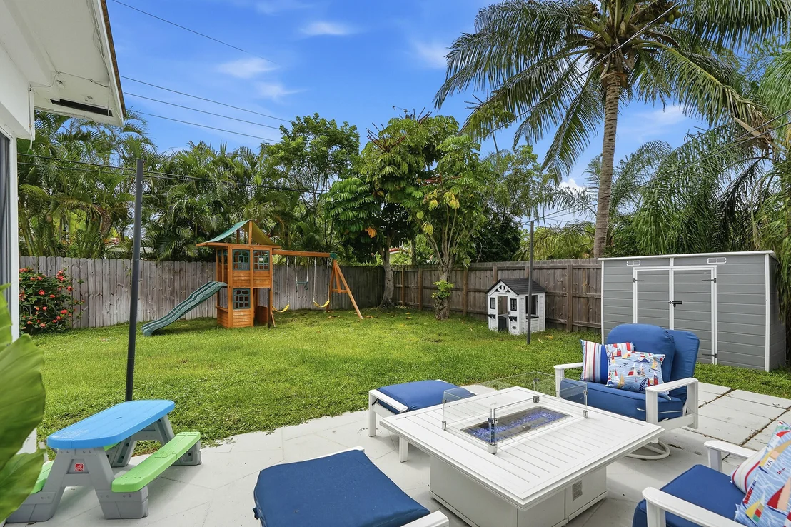 Photo of 807 SE 9 Terrace