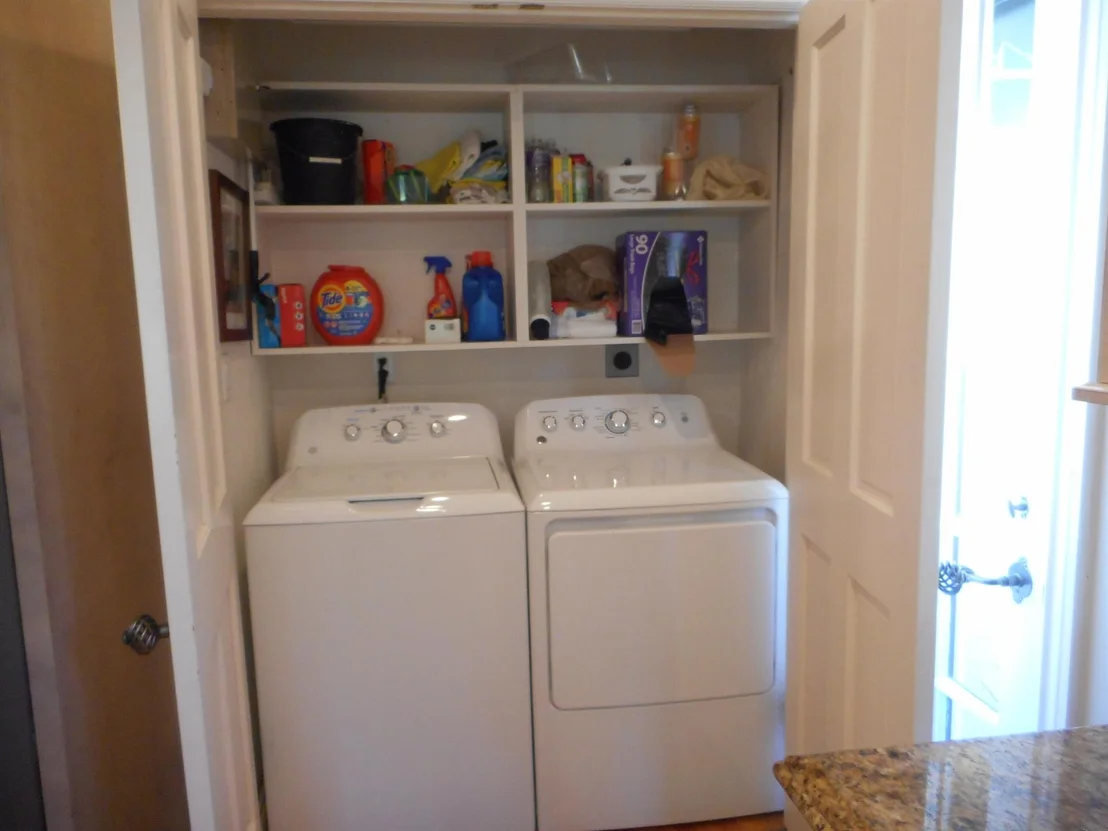 Photo of 830 Biscayne Drive